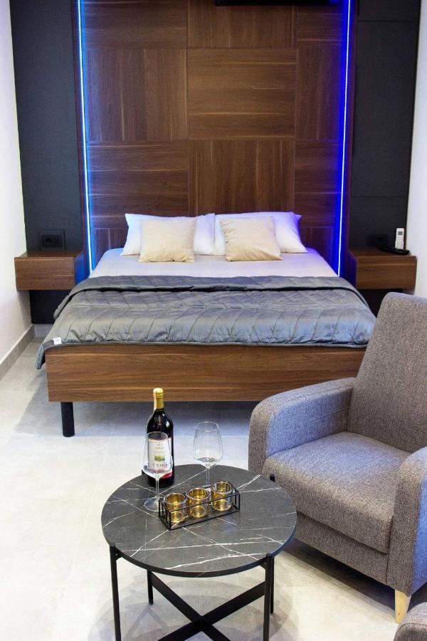 Jacuzzi Sauna Selfcheckin Mystic Apartamento *